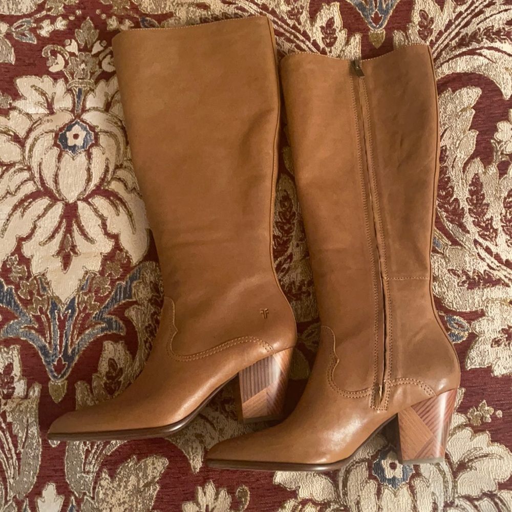 New!! Frye Reed Inside Zip Tall Knee High Boot 10